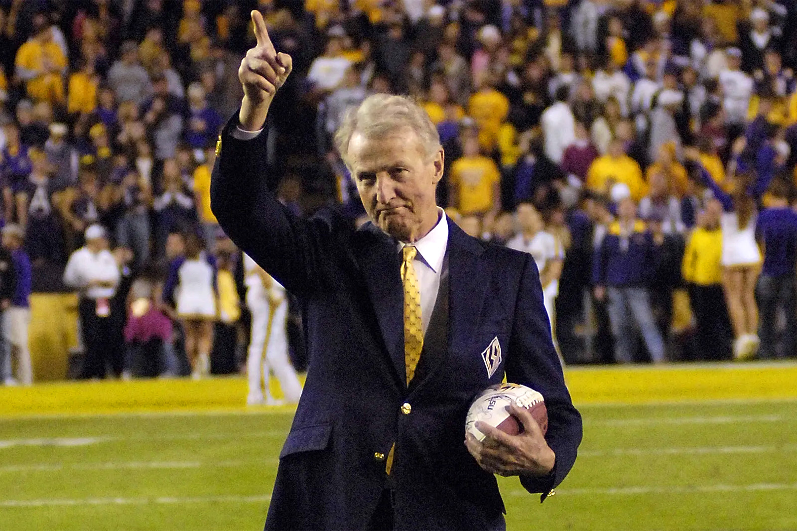 frank wickes on the field in Tiger Stadium