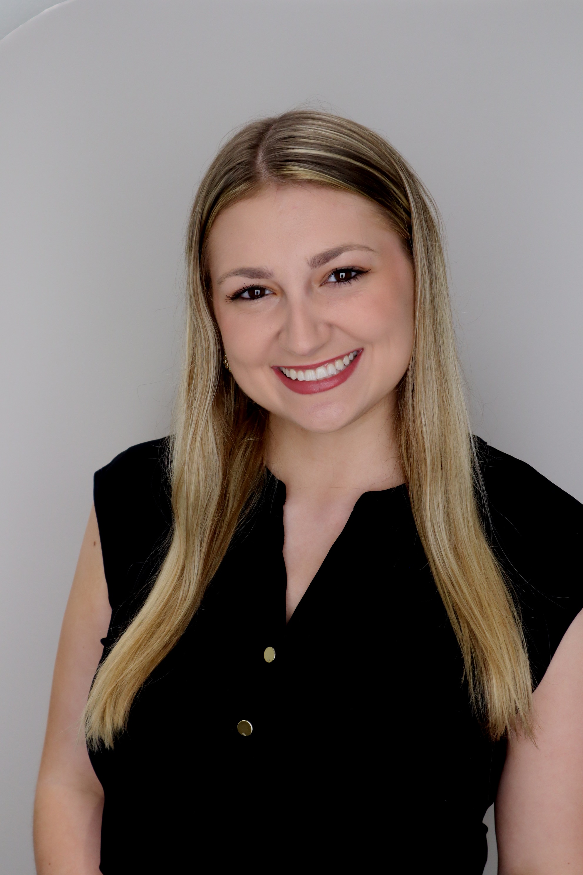 Headshot of Kelsey Keen