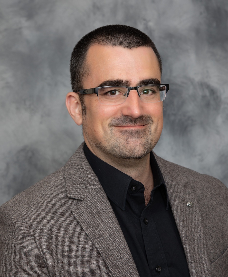 Headshot of panelist Ethan Anderson